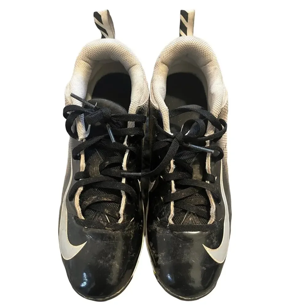 Nike football cleats vapor size 6